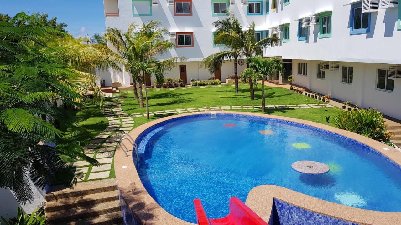 Manoc-Manoc Boracay Coco English Resort מראה חיצוני תמונה